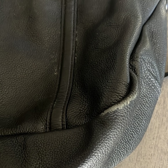 Coach Central Satchel bag in black pebbled leather - Picture 12 of 16